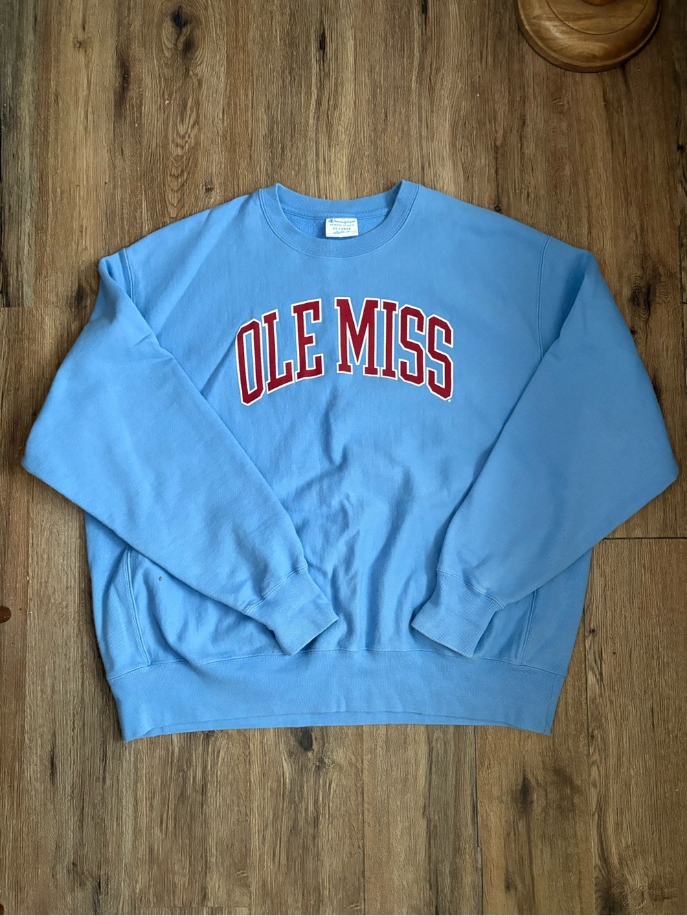 Champion OLE MISS Crewneck Pullover Sweatshirt Mens 2XL Light Blue & Red Classic